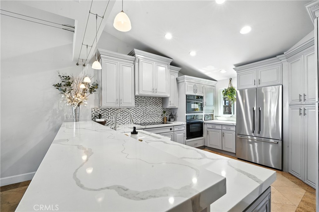 7339 Marina Pacifica Drive N