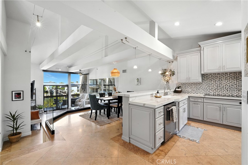 7339 Marina Pacifica Drive N