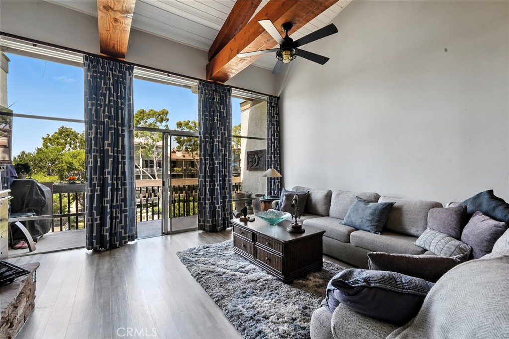 6315 Marina Pacifica Drive S