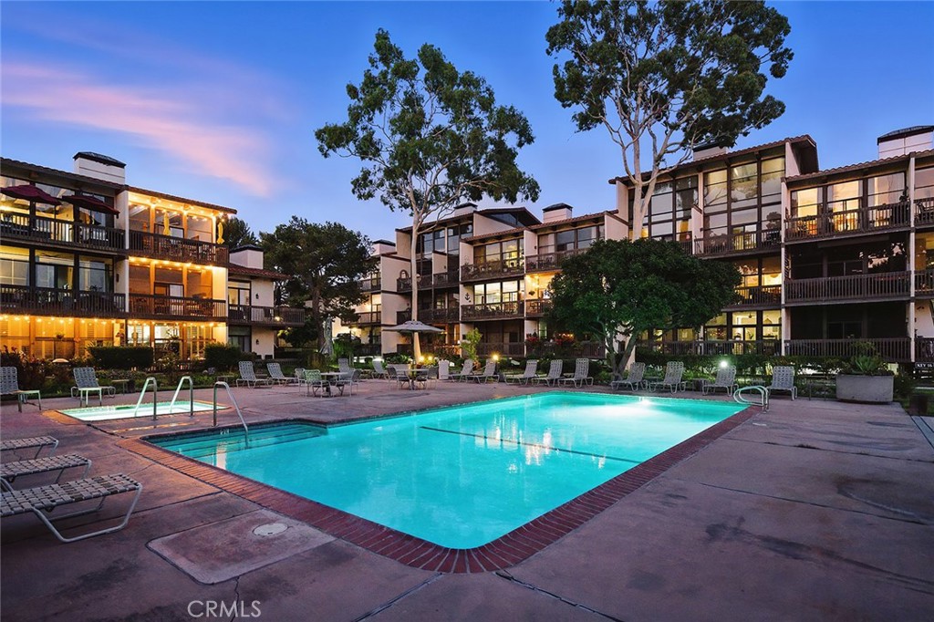 6315 Marina Pacifica Drive S