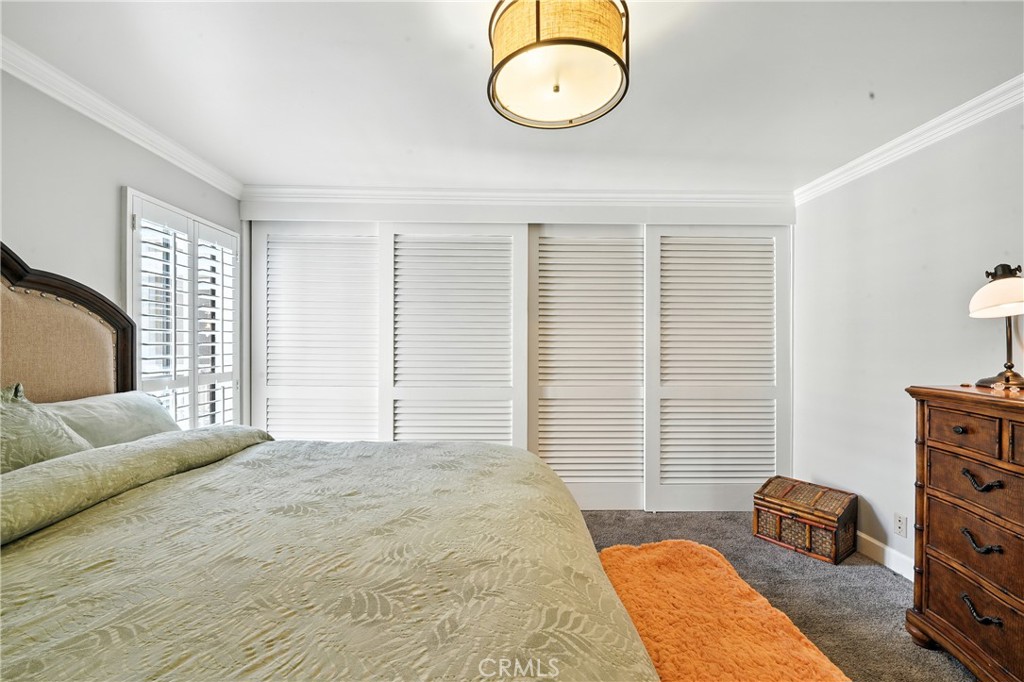 6315 Marina Pacifica Drive S