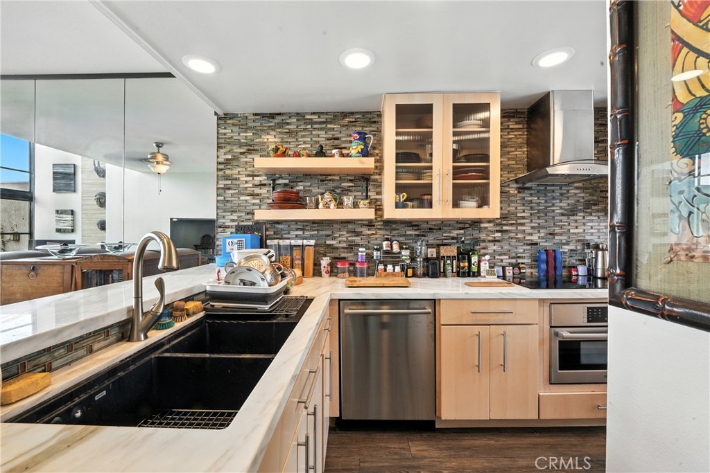 7322 Marina Pacifica Drive N