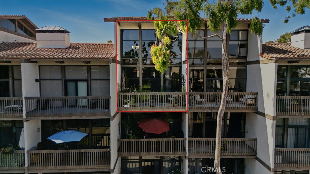 7322 Marina Pacifica Drive N