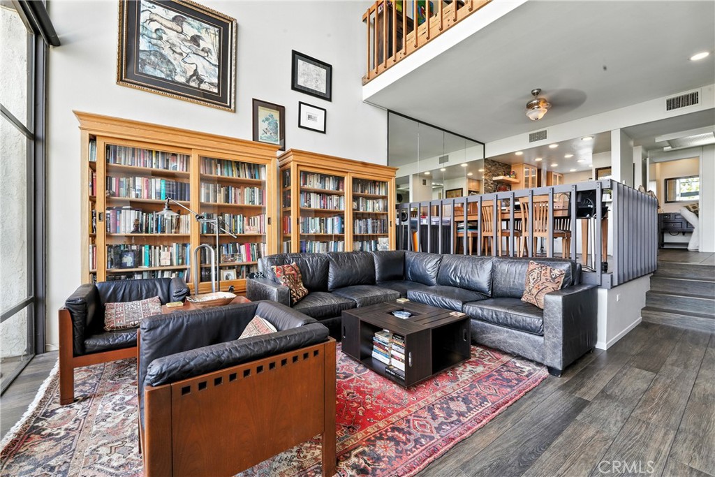 7322 Marina Pacifica Drive N