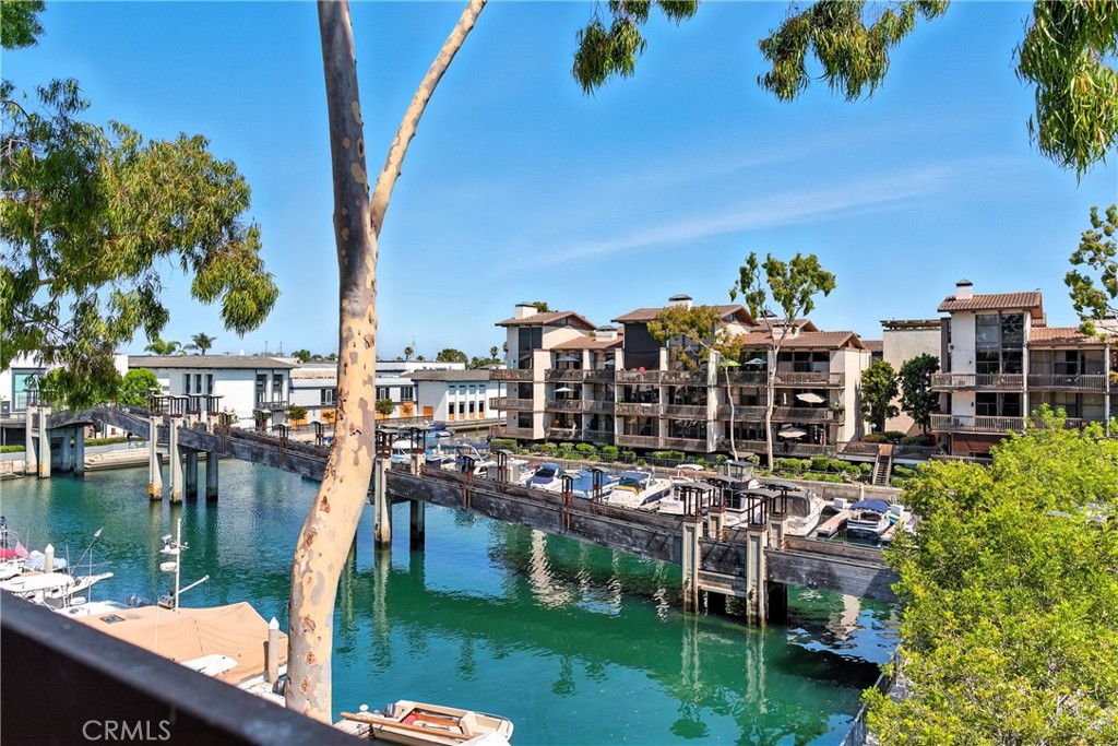 7322 Marina Pacifica Drive N