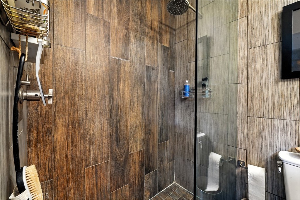 7322 Marina Pacifica Drive N