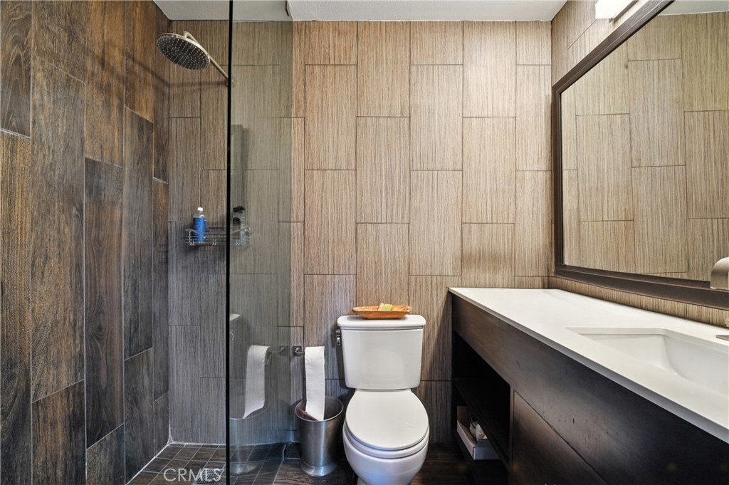 7322 Marina Pacifica Drive N