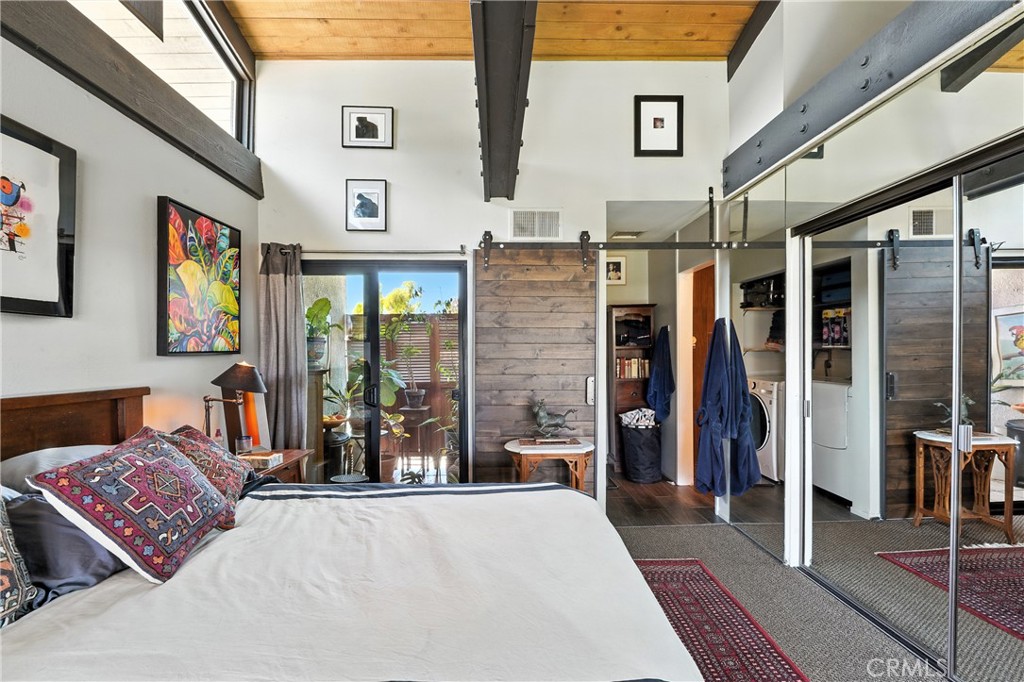 7322 Marina Pacifica Drive N