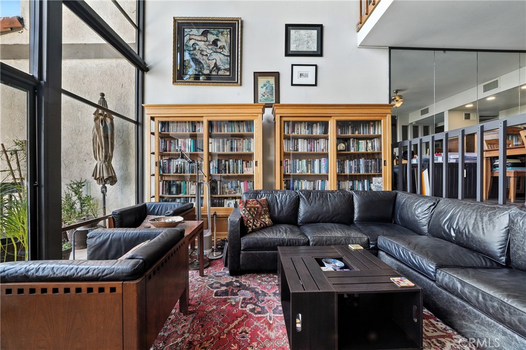 7322 Marina Pacifica Drive N