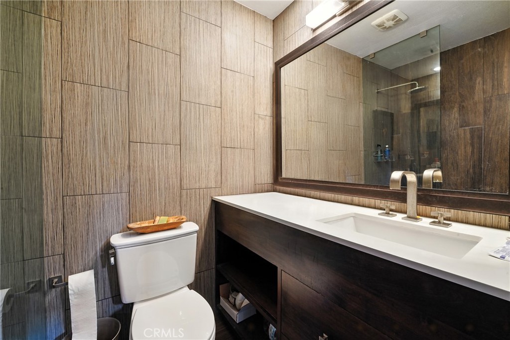 7322 Marina Pacifica Drive N