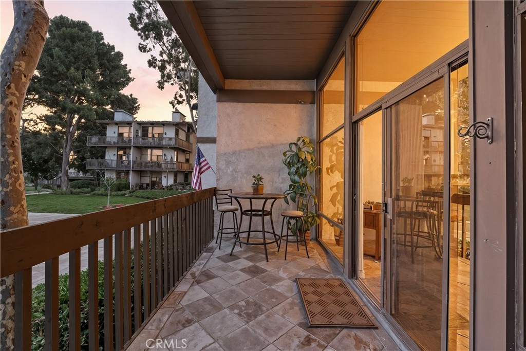 7124 Marina Pacifica N