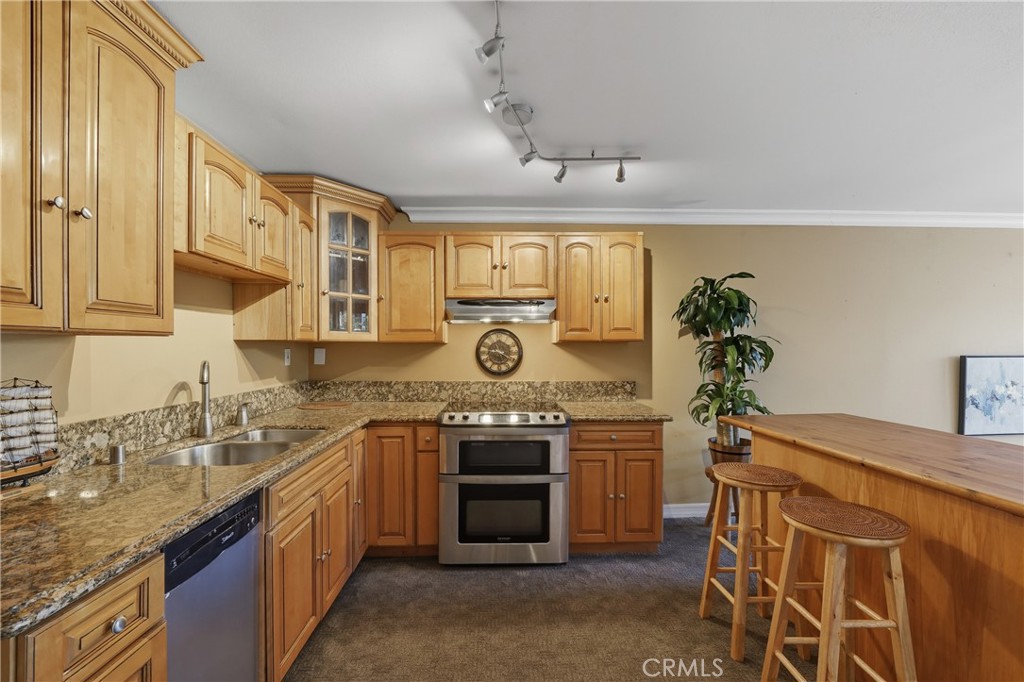 7124 Marina Pacifica N
