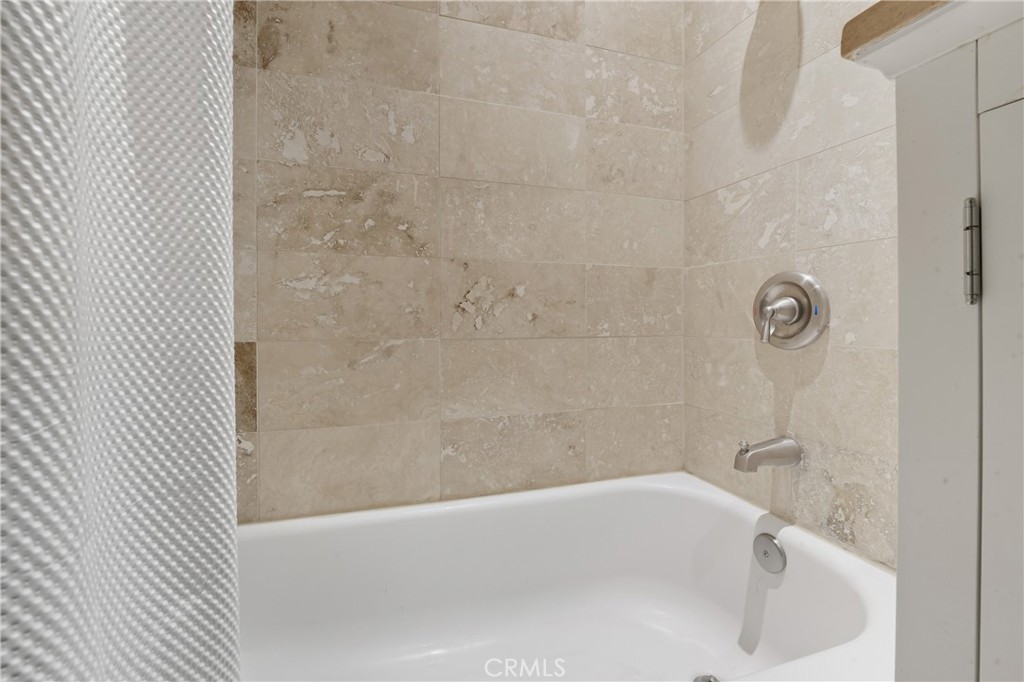 7124 Marina Pacifica N