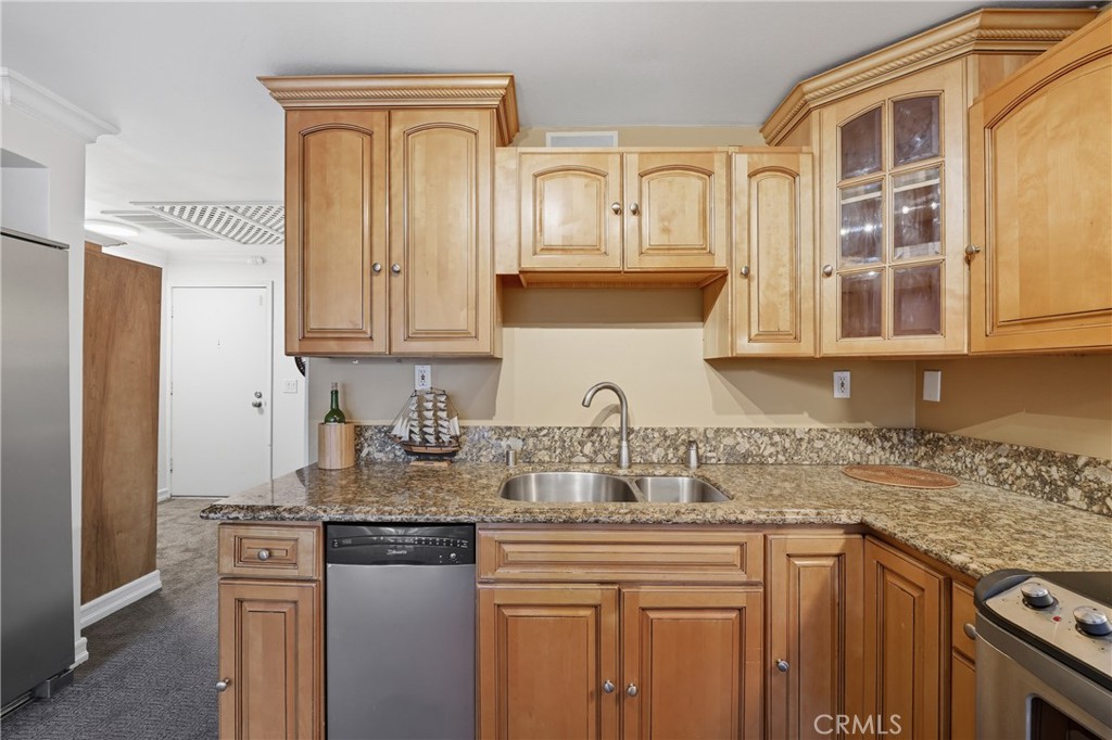 7124 Marina Pacifica N