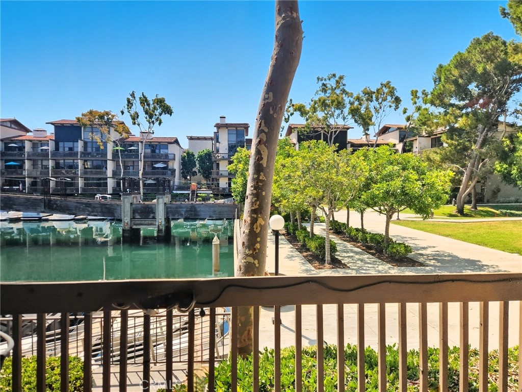 7124 Marina Pacifica N
