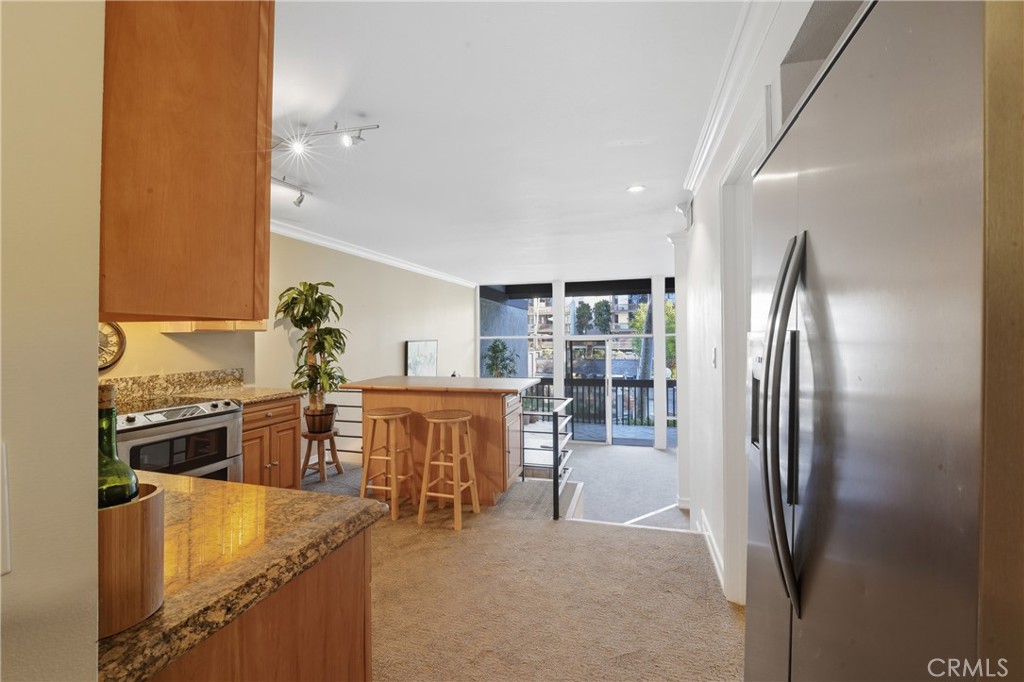 7124 Marina Pacifica N