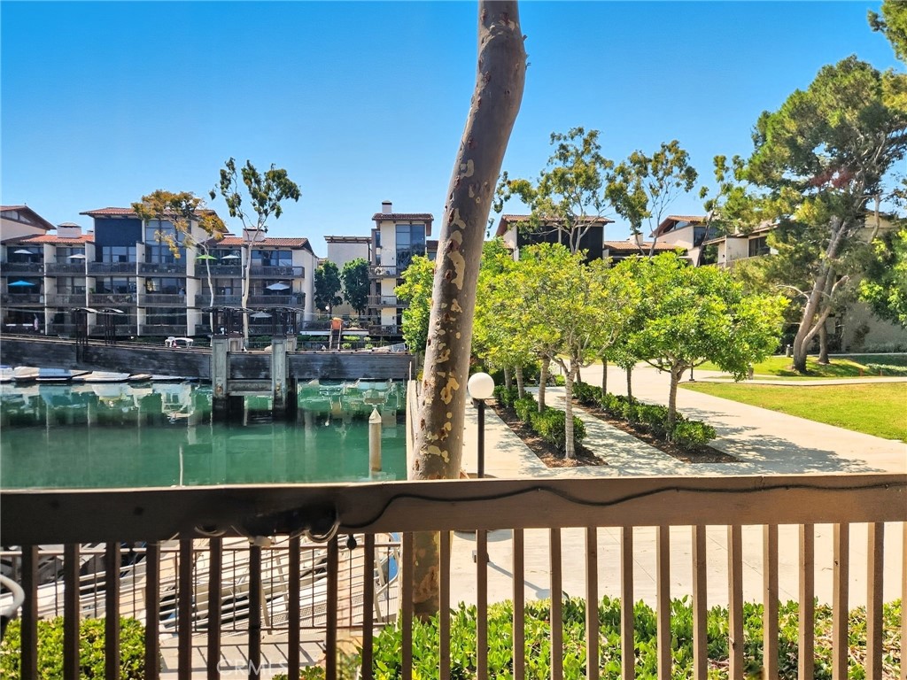 7124 Marina Pacifica N