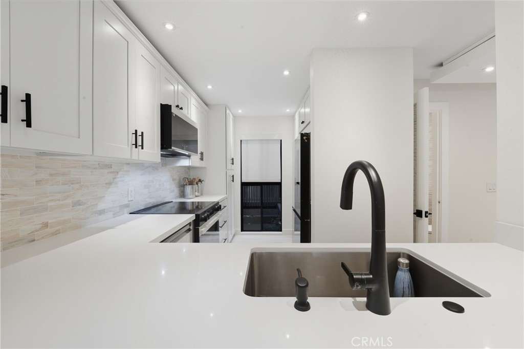 6209 Marina Pacifica N