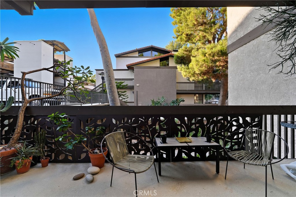 6209 Marina Pacifica N