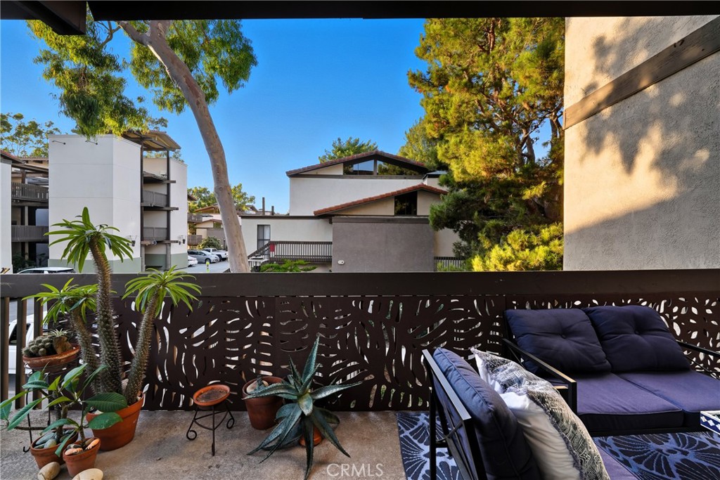 6209 Marina Pacifica N