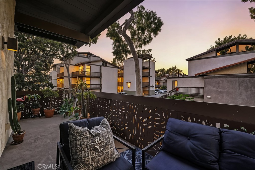 6209 Marina Pacifica N