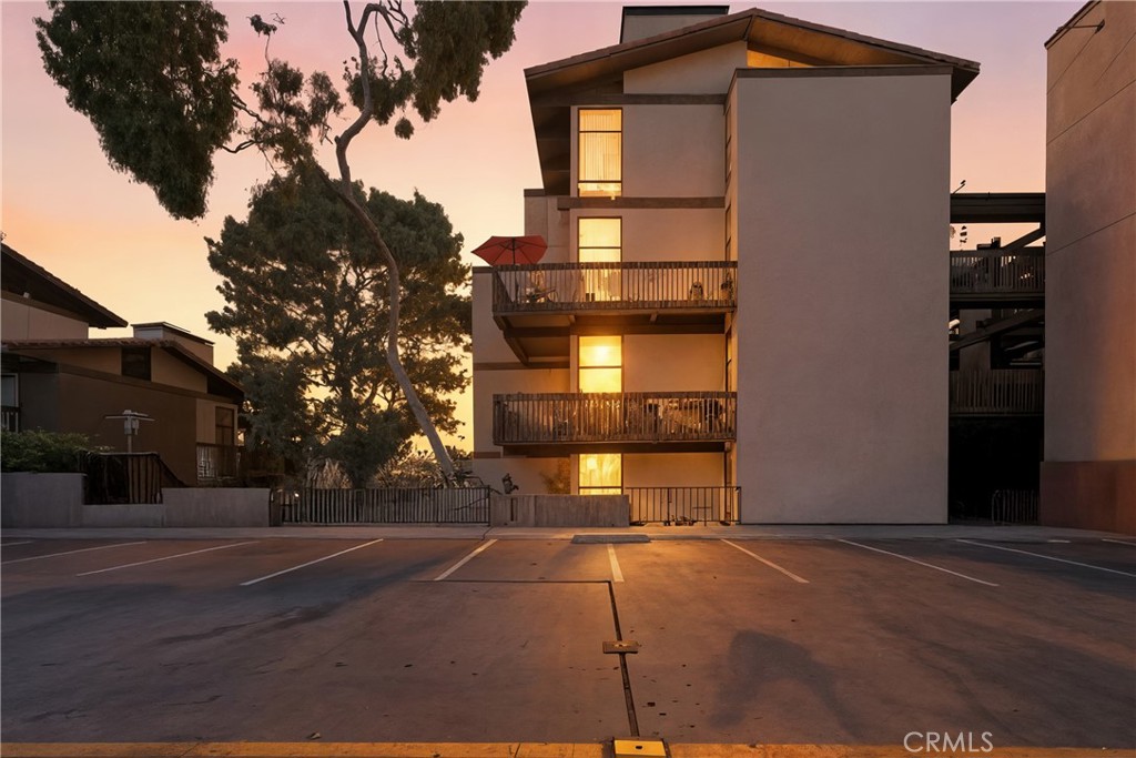 6209 Marina Pacifica N