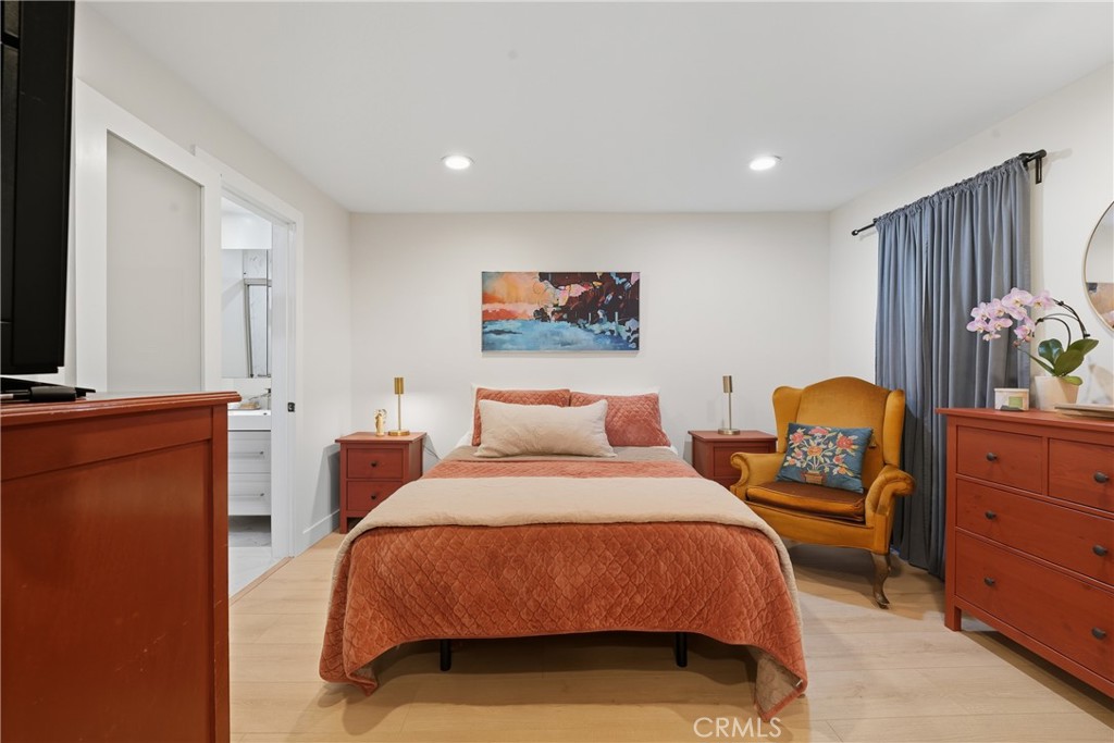 6209 Marina Pacifica N