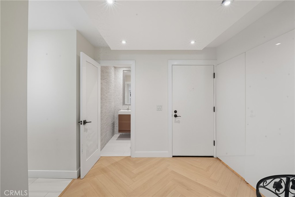 6209 Marina Pacifica N