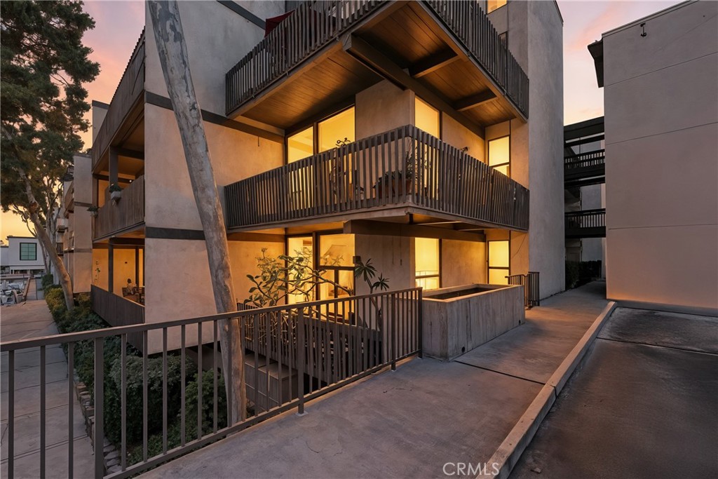 6209 Marina Pacifica N