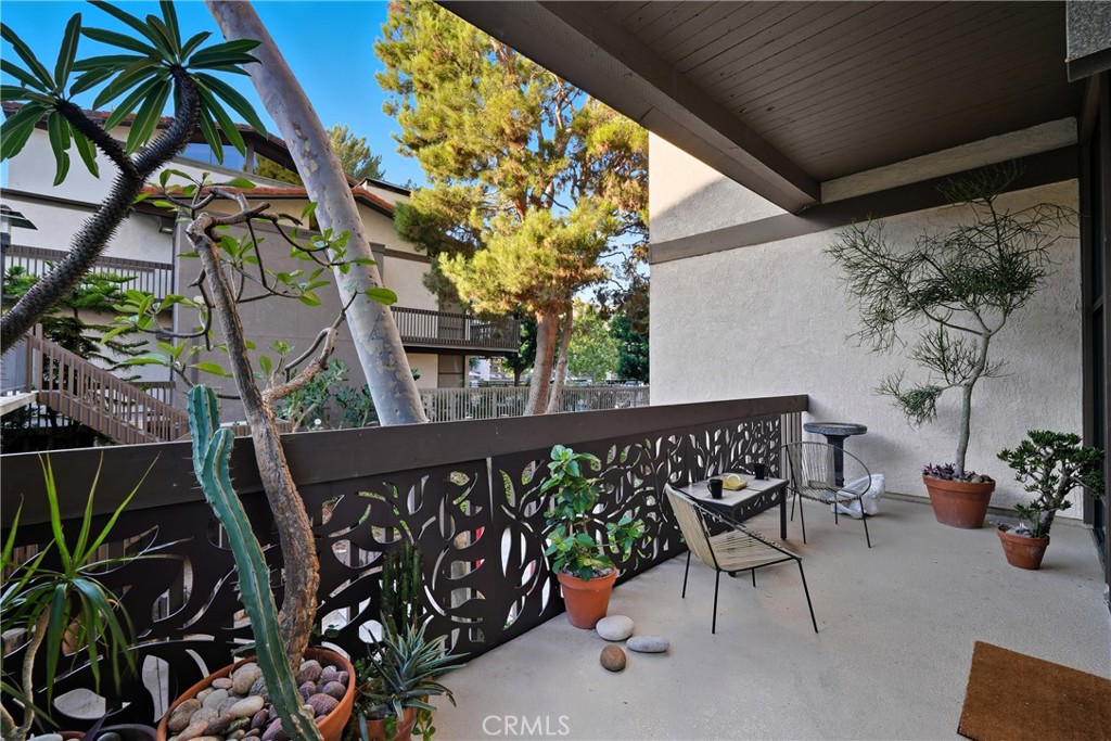 6209 Marina Pacifica N