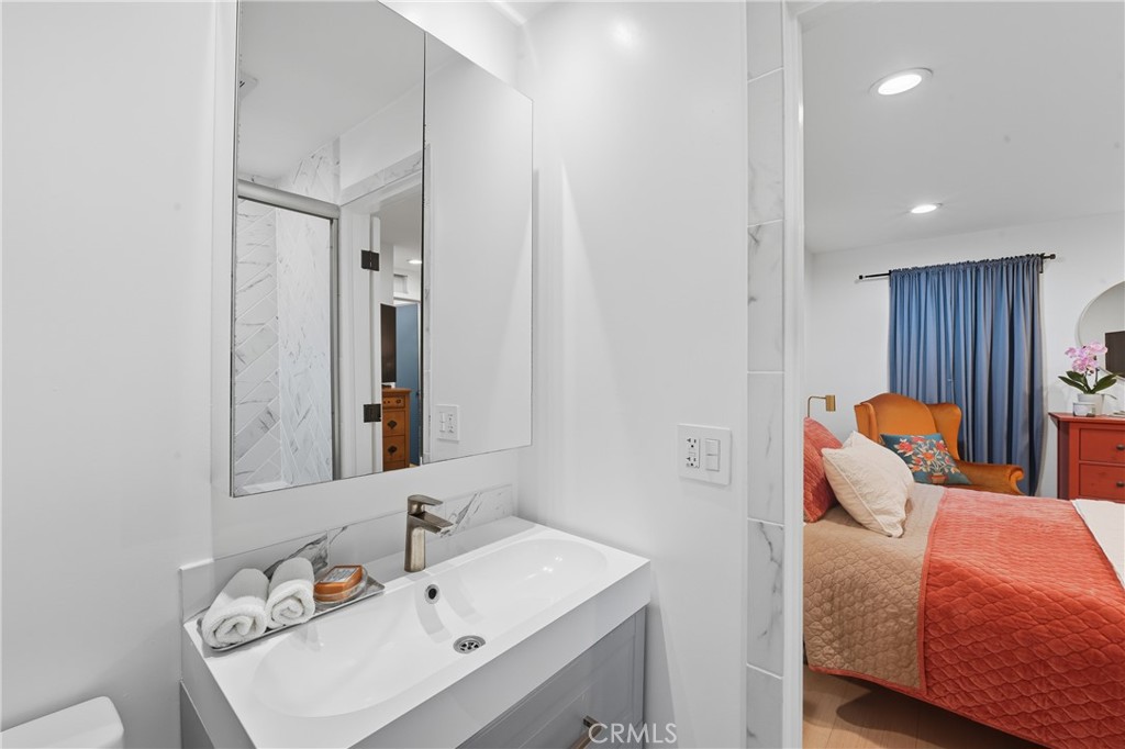 6209 Marina Pacifica N