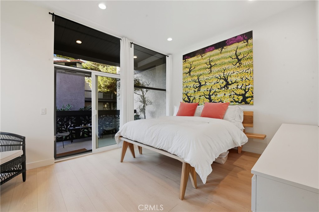 6209 Marina Pacifica N