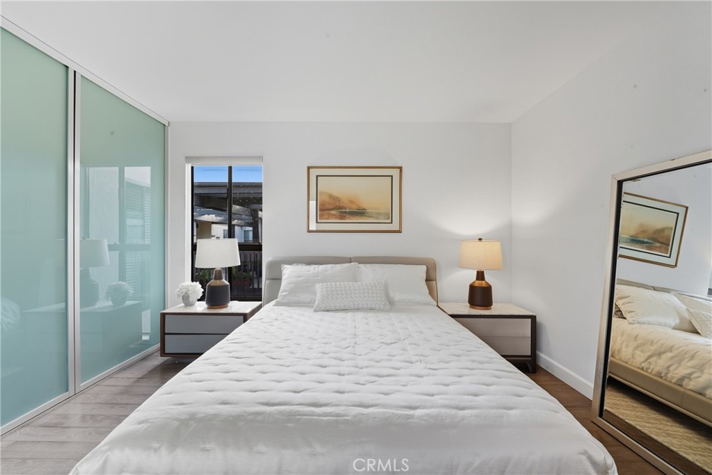 7327 Marina Pacifica S