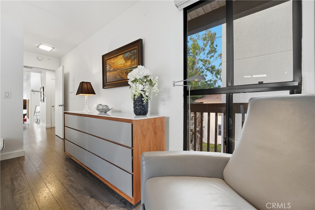 7327 Marina Pacifica S