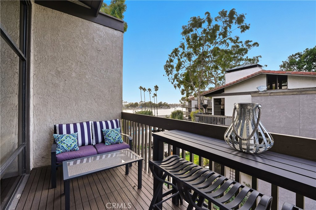 7327 Marina Pacifica S