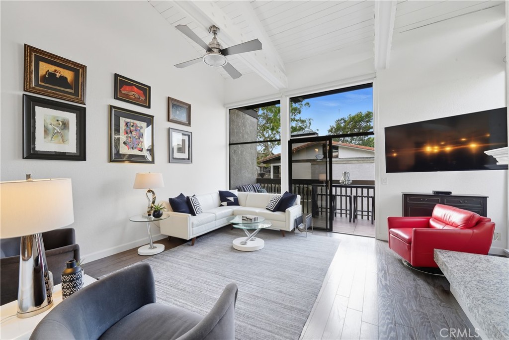 7327 Marina Pacifica S