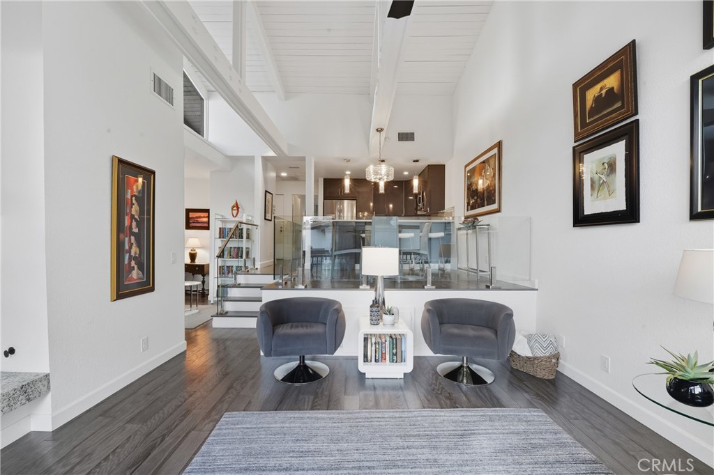 7327 Marina Pacifica S