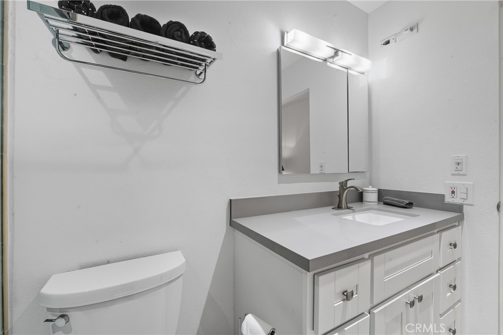 7327 Marina Pacifica S