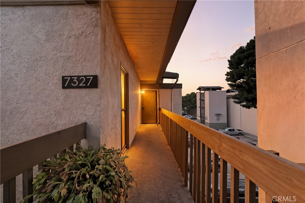 7327 Marina Pacifica S