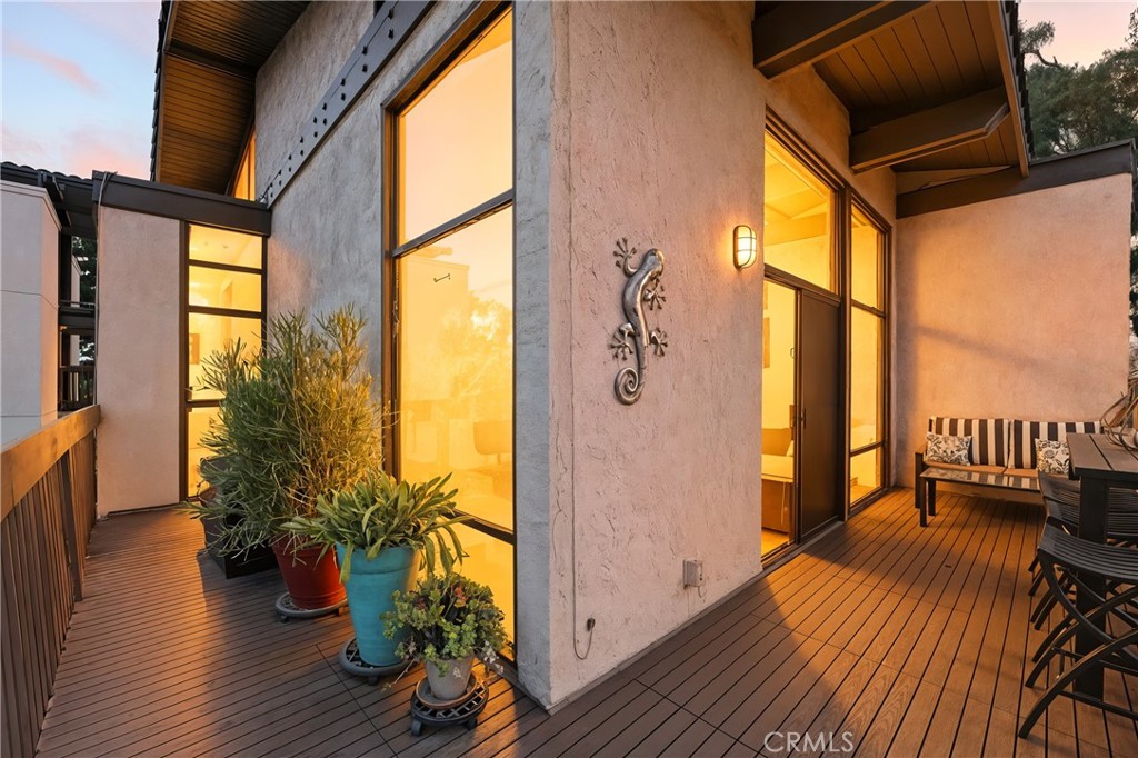 7327 Marina Pacifica S