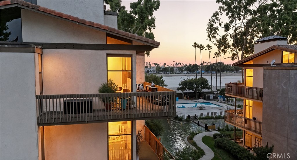 7327 Marina Pacifica S