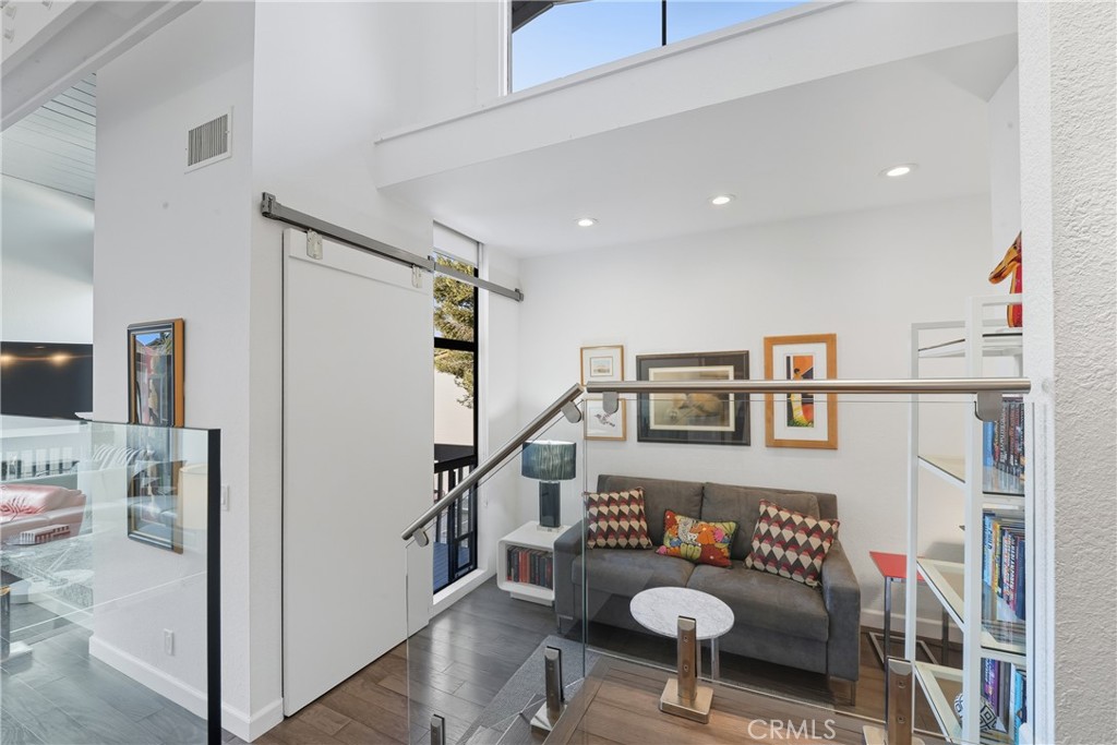 7327 Marina Pacifica S