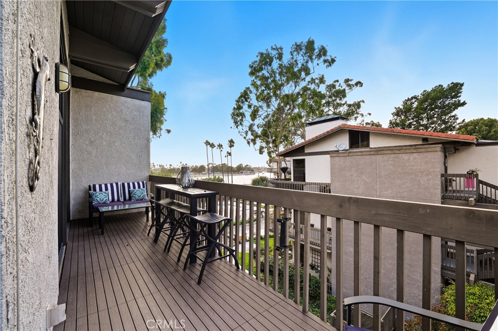 7327 Marina Pacifica S