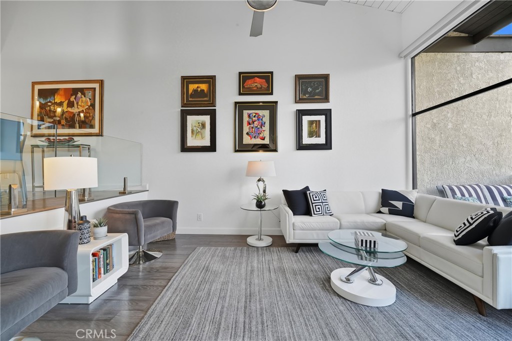 7327 Marina Pacifica S