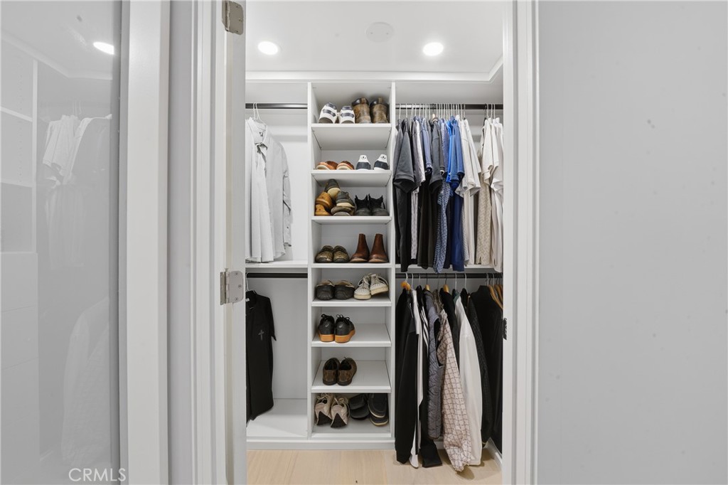 8103 Marina Pacifica N