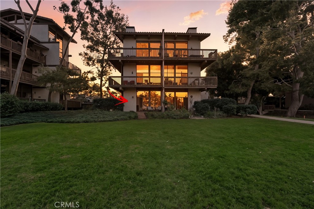 8103 Marina Pacifica N