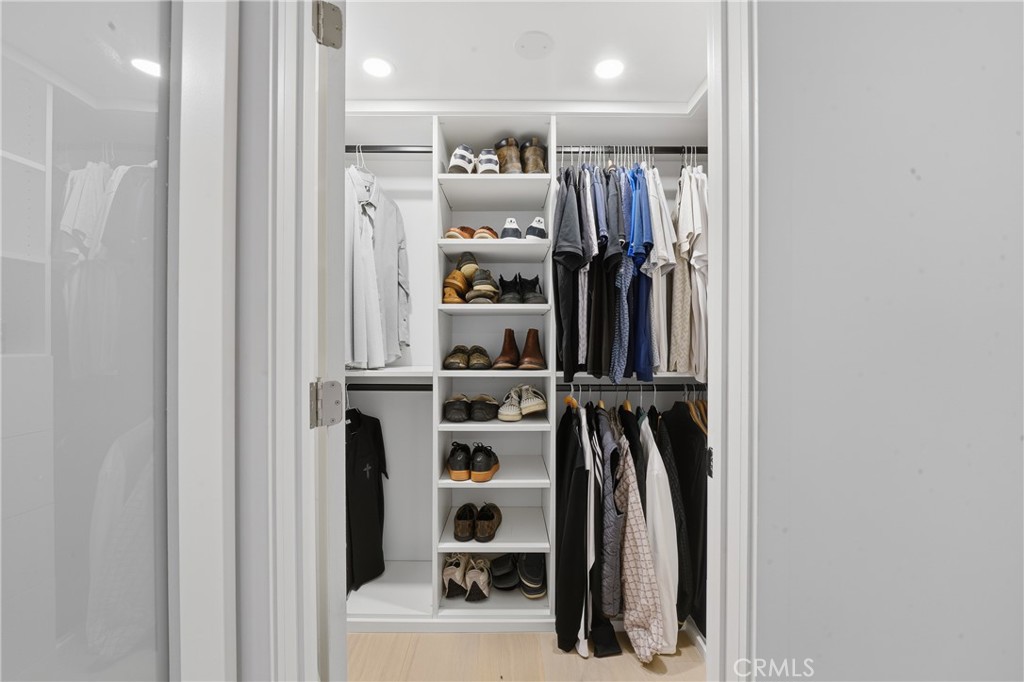 8103 Marina Pacifica N