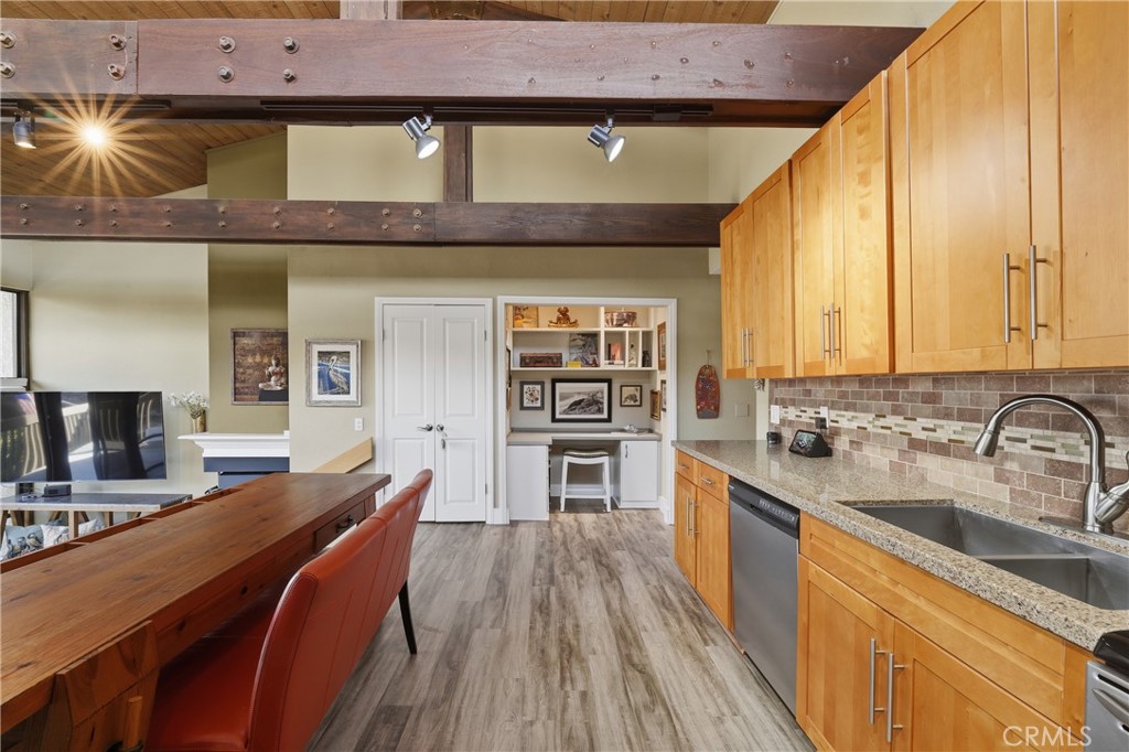 8321 Marina Pacifica N