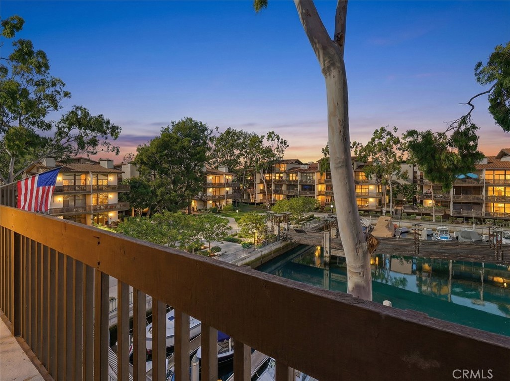 8321 Marina Pacifica N