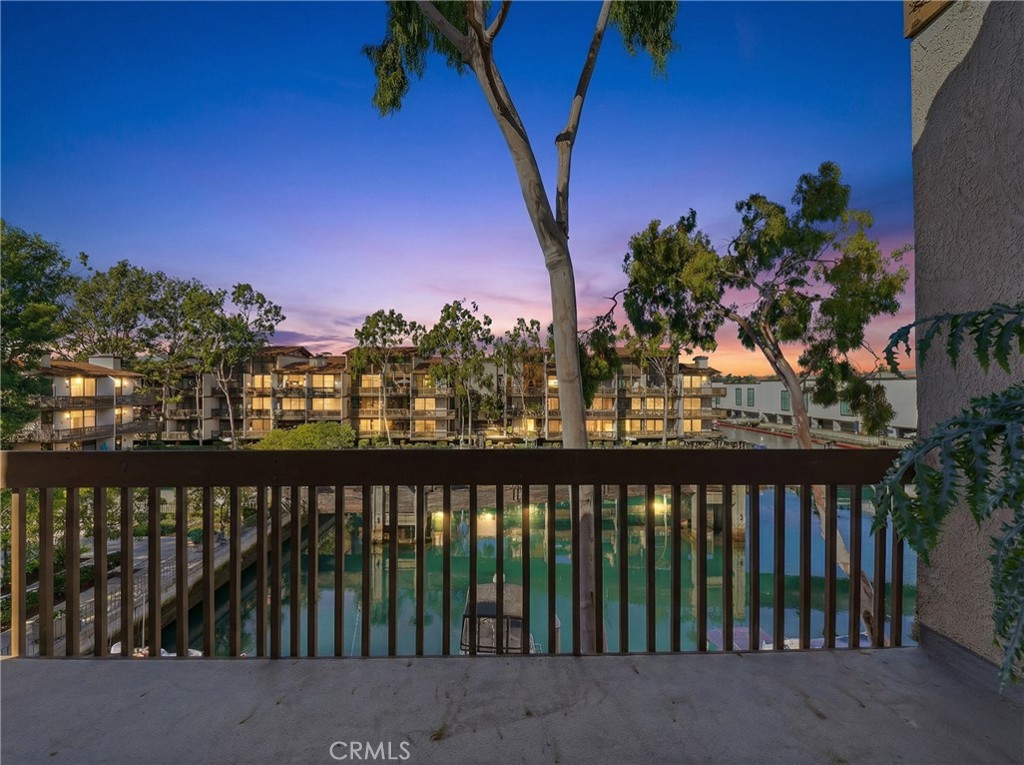 8321 Marina Pacifica N